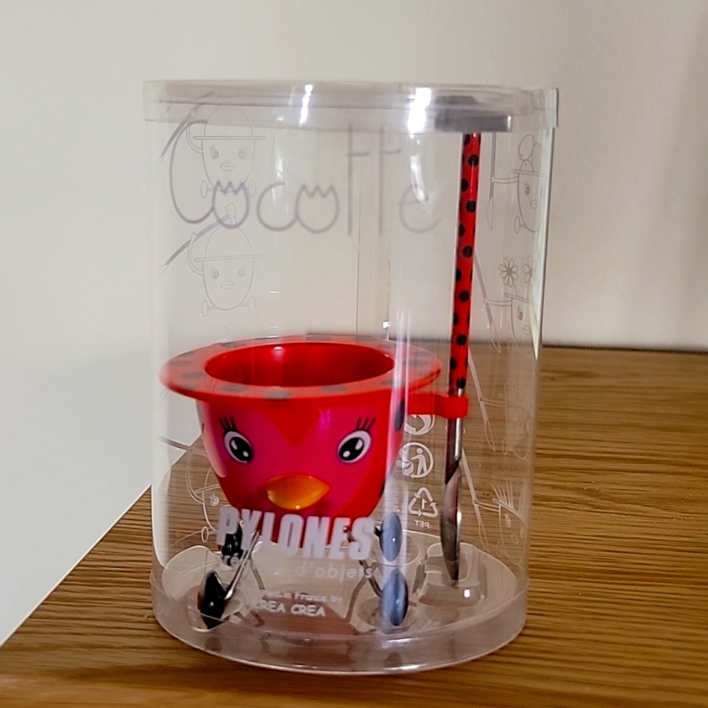 NWOT Pylones cocotte collection poached egg holder